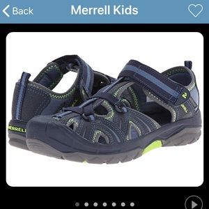 6 WIDE, Boys hydro hiker sandals.